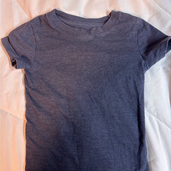 Cat & Jack Kids' T-Shirt Set - Red & white, Blue, and Gray size 2T set of 3 - Picture 4 of 8